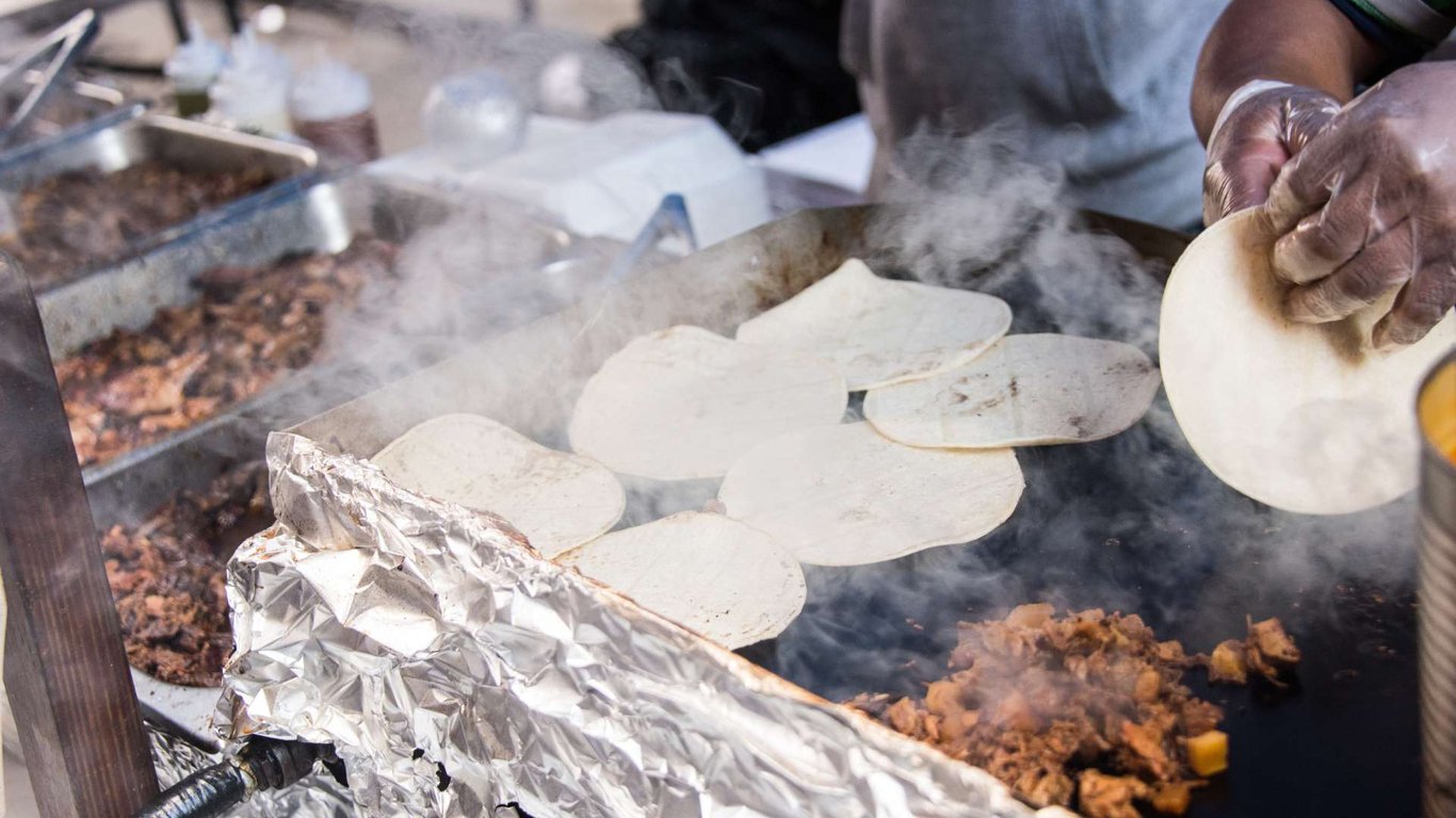 The Ultimate Cancun Taco & Street Mexican Food Tour Tour Image 13