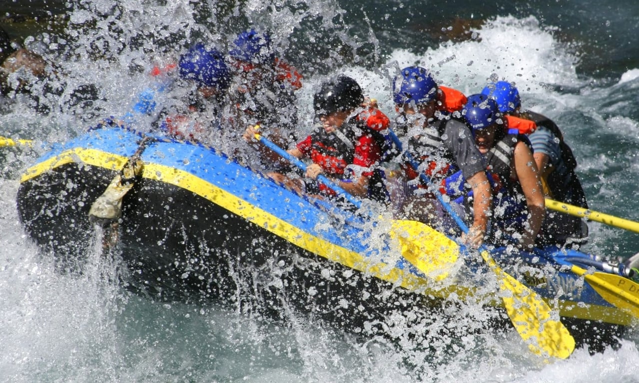 Full-Day Whitewater Raft & Lunch Tour Image 3