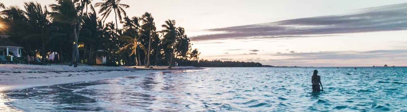 Understanding Cancun's Weather image