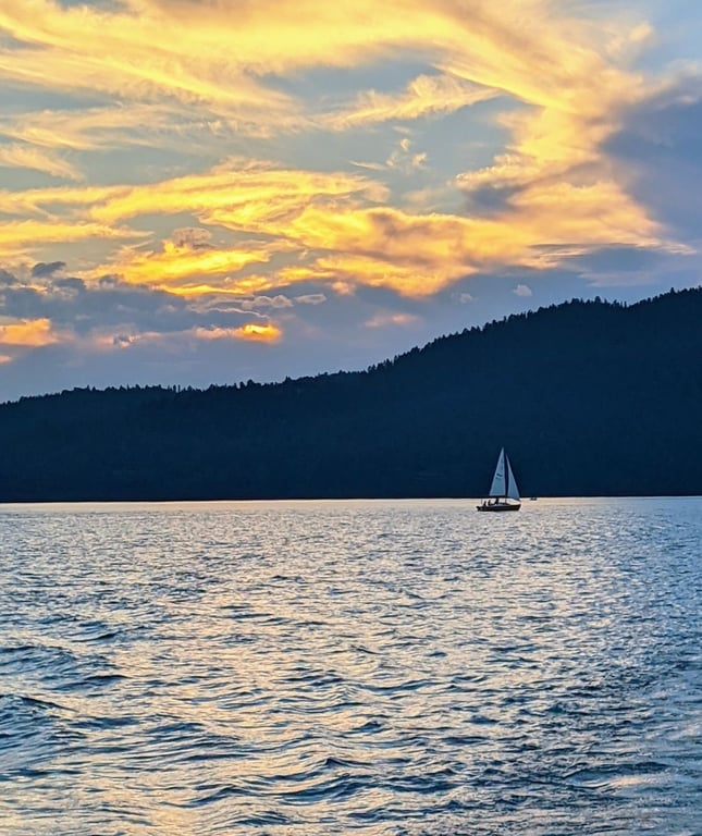 Private Sailing On Flathead Lake Tour Image 5