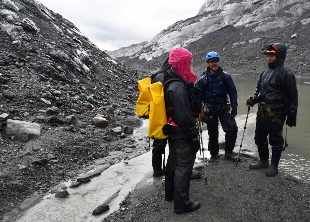 Mendenhall Glacier Paddle & Hike Tour Image 3