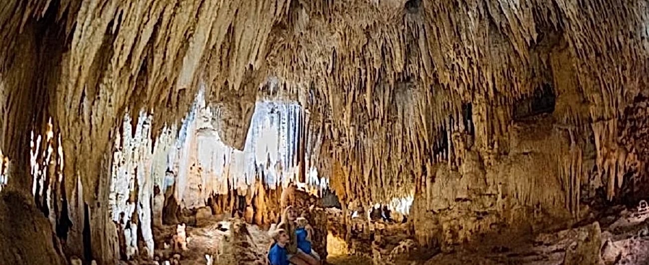 Grand Cayman North Side Tour & Crystal Caves image