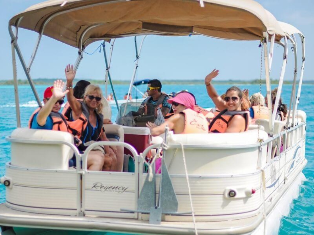 Bacalar Lagoon Excursion By Boat - From Costa Maya Tour Image 2