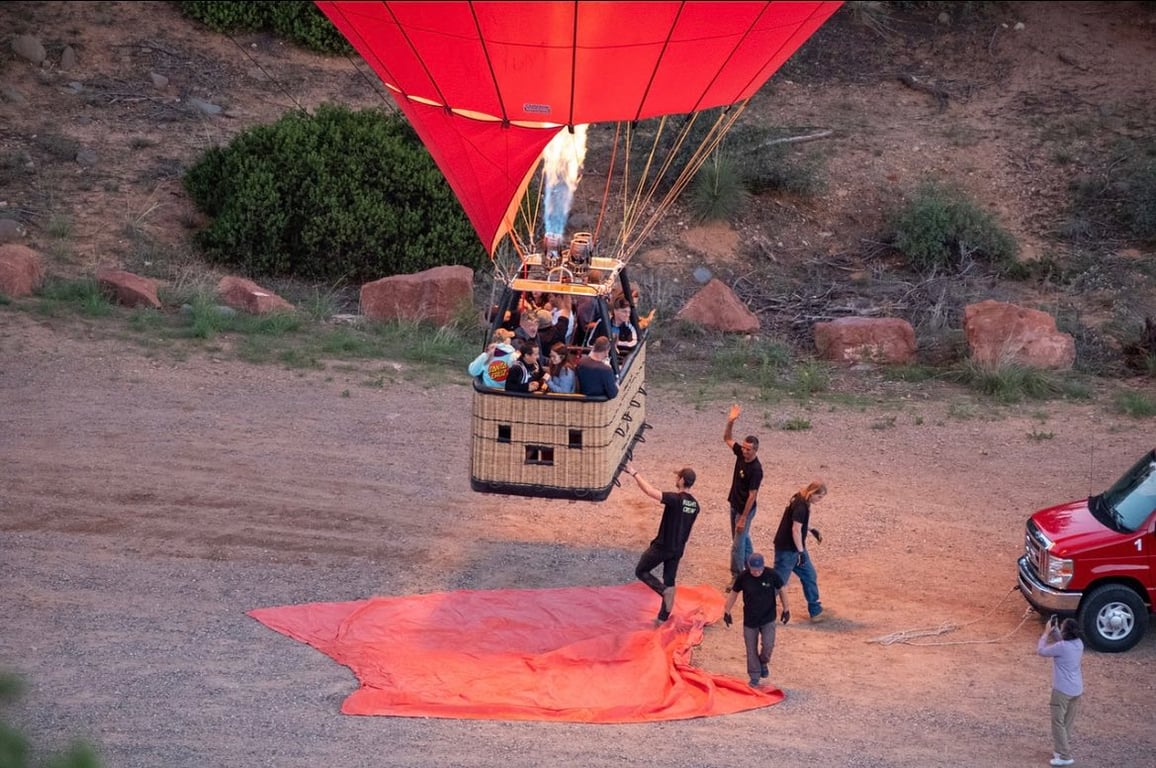 Sunrise Balloon Flight Tour Image 3