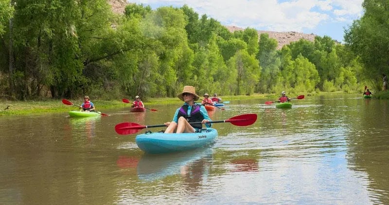 2.5-Hour Verde River Guided Kayak Tour Tour Image 2