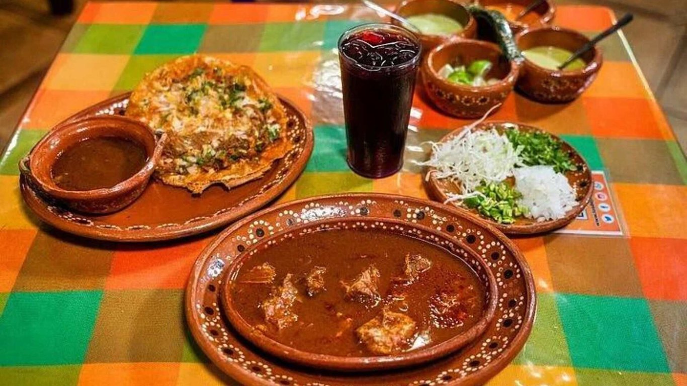 The Ultimate Cancun Taco & Street Mexican Food Tour Tour Image 7