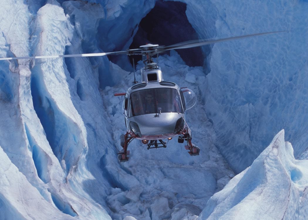 Helicopter Glacier & Dog Camp Adventure Tour Image 10