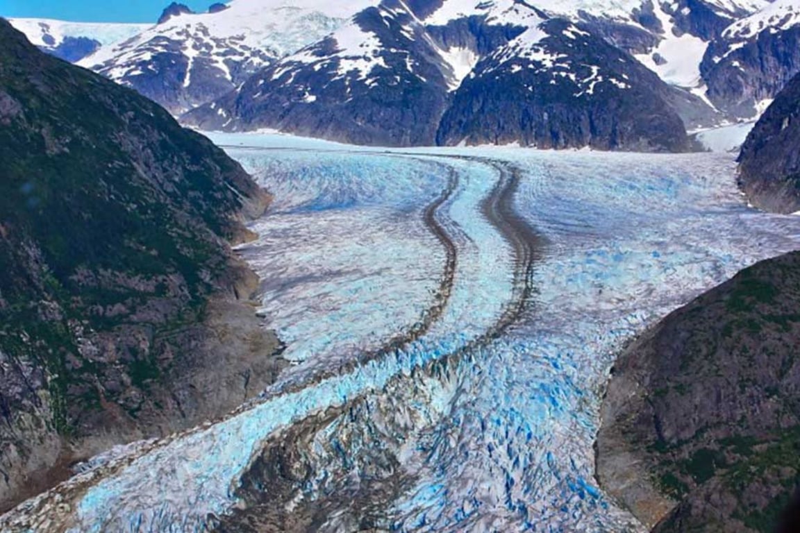 Mendenhall Glacier Hike Tour Image 4