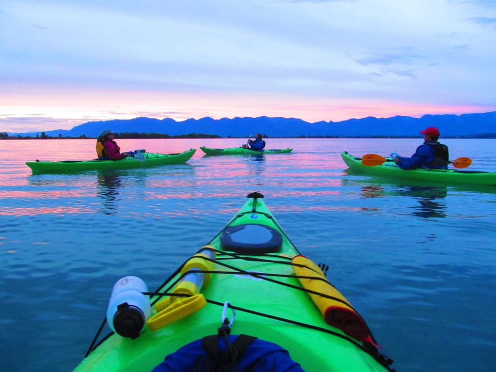 Sunset & Honeymoon Kayak Paddle Tour Image 4