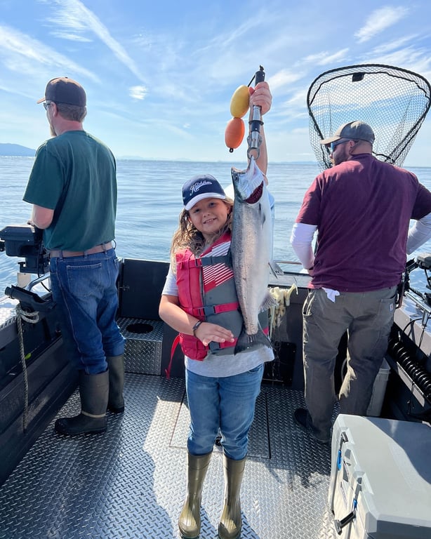 Alaska Salmon Fishing Tour Image 2