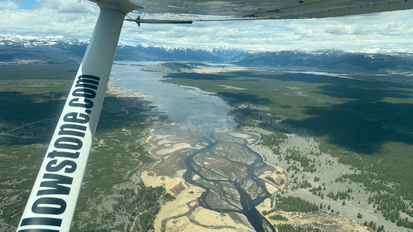 West Yellowstone Scenic Flight 15-Minutes image