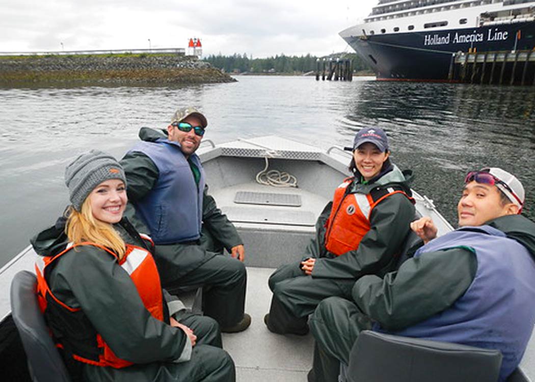Alaska Fishing: Cook your Catch Tour Image 5