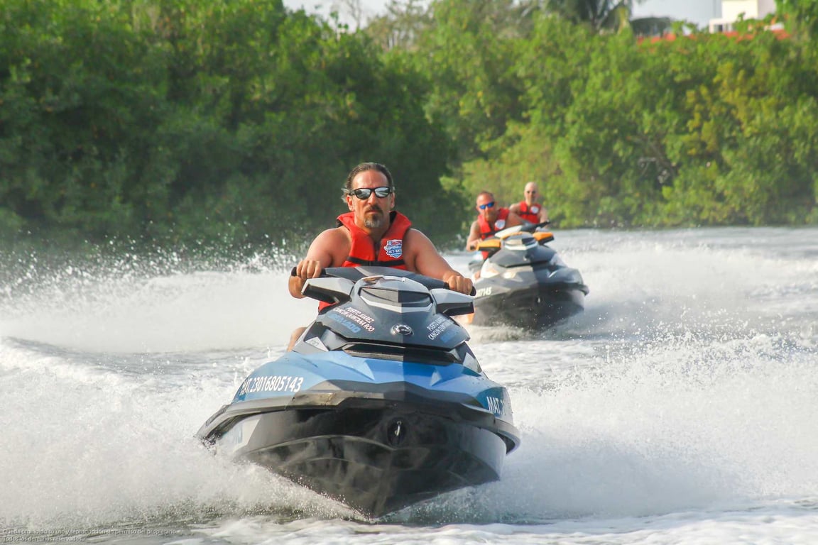 Cancun Jet Ski Rental - 30 Minutes image