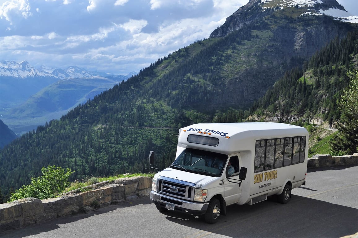 Full-Day Going-to-the-Sun Road & East Glacier Tour Tour Image 3