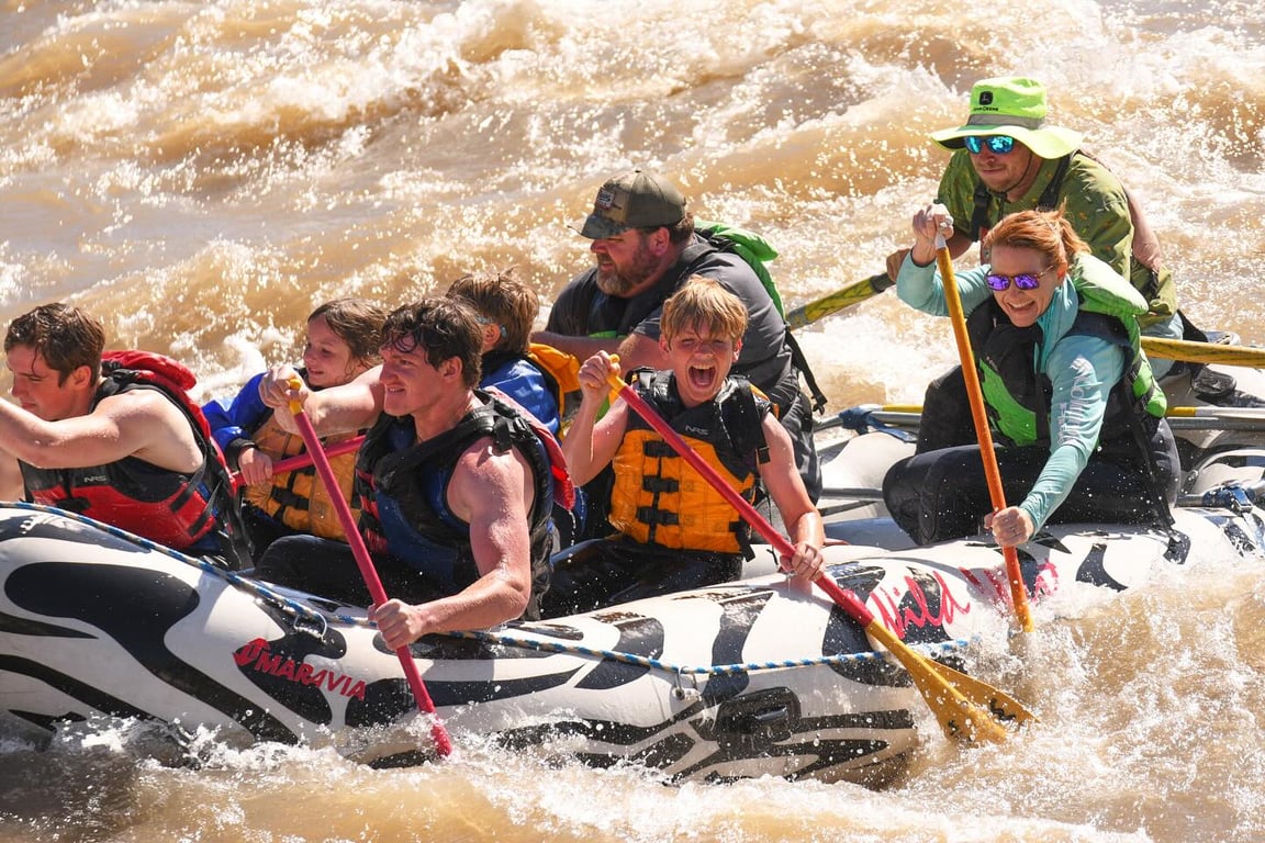 Yellowstone Half Day Rafting Tour Image 9