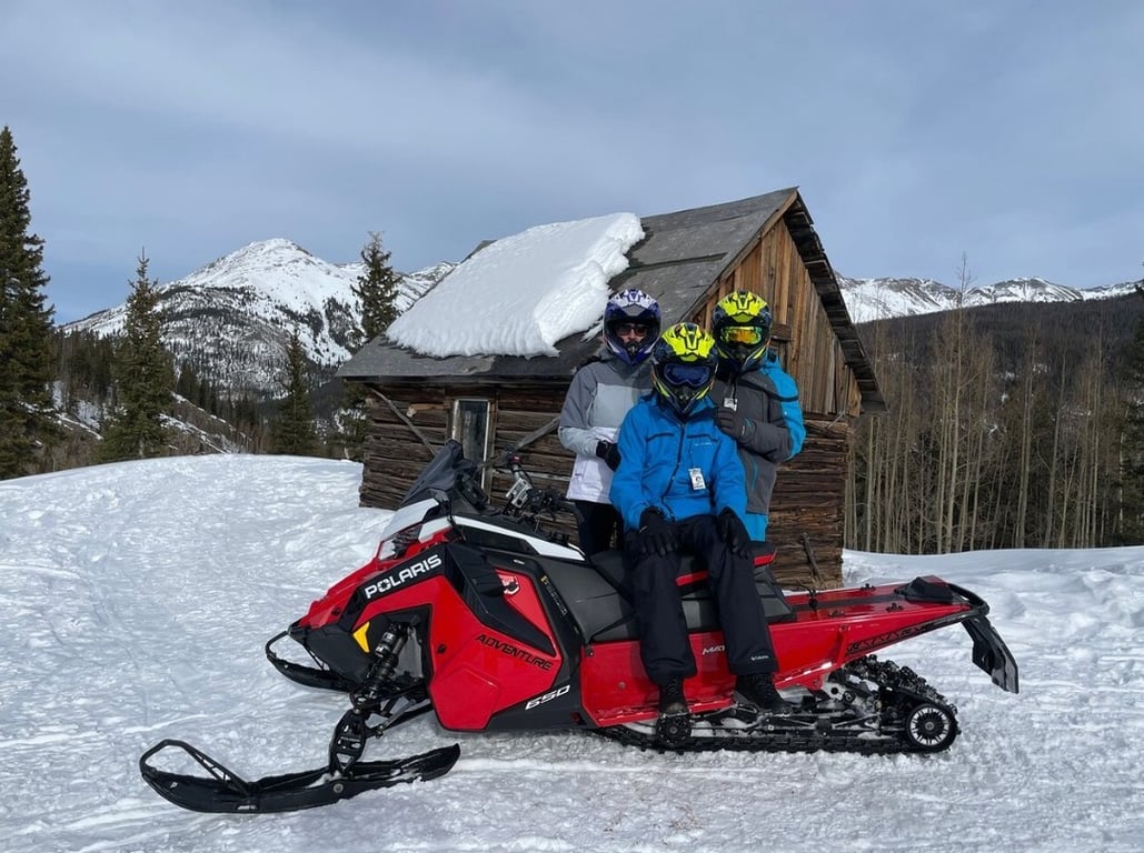 3-Hour Guided Snowmobile Near Silverton image