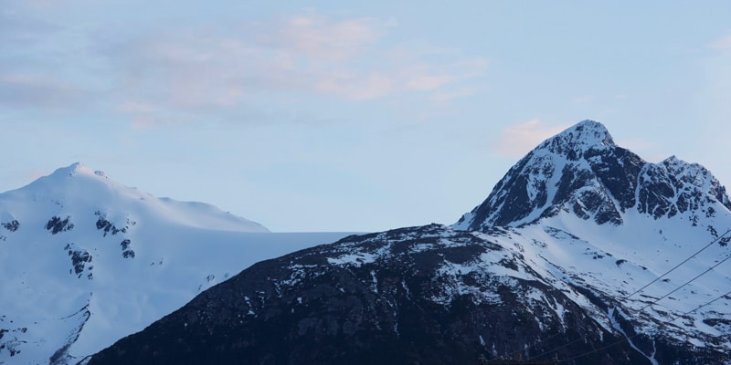 You’ll have to stay up late to catch Alaska’s summertime sunsets, but twilight makes for some stunning photos.