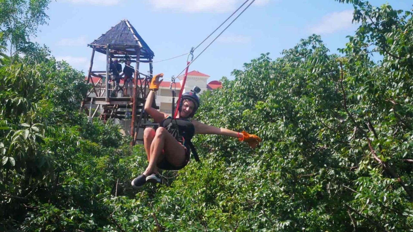 Cozumel Zipline Adventure Tour Image 5