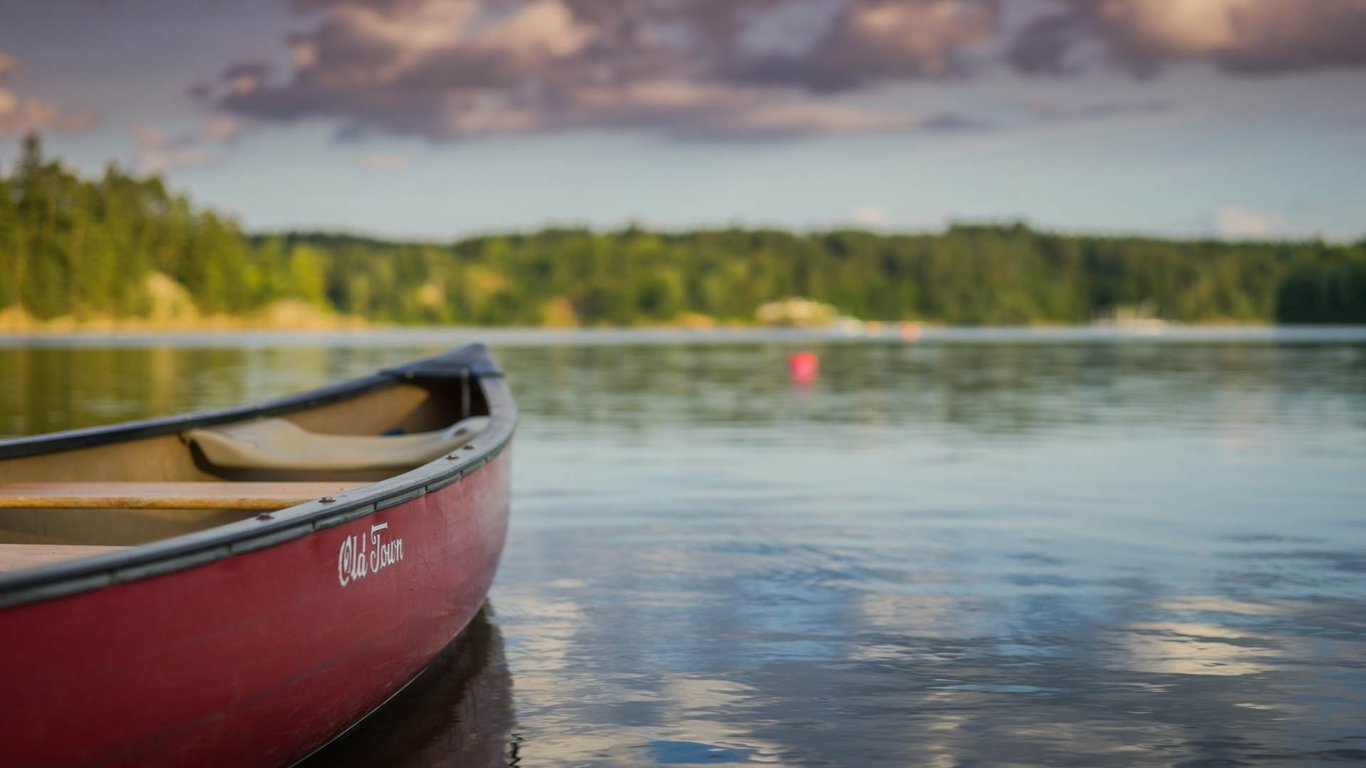Kayak in Roatan image