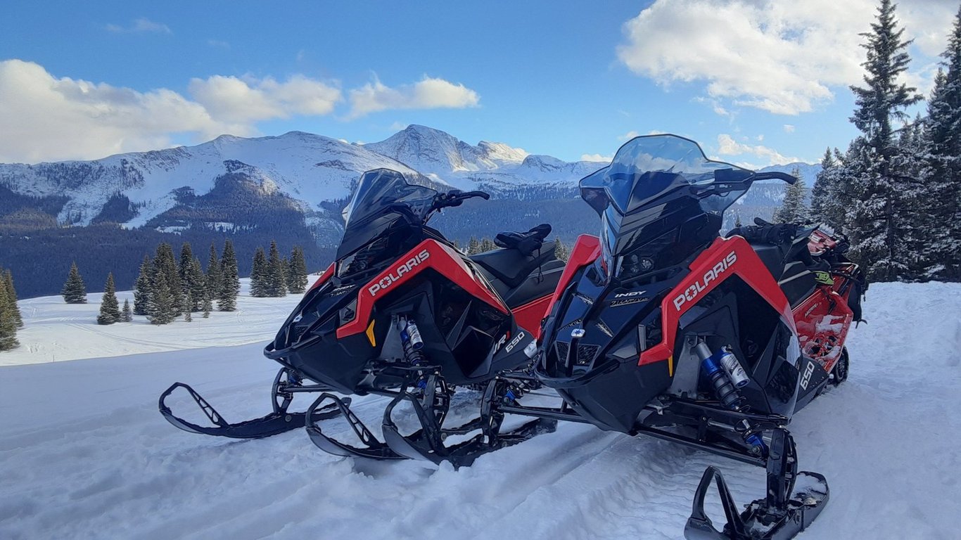3-Hour Guided Snowmobile Near Silverton Tour Image 10