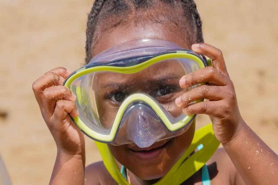 Guide to Grand Cayman's Seven Mile Beach (Everything You Need to Know)