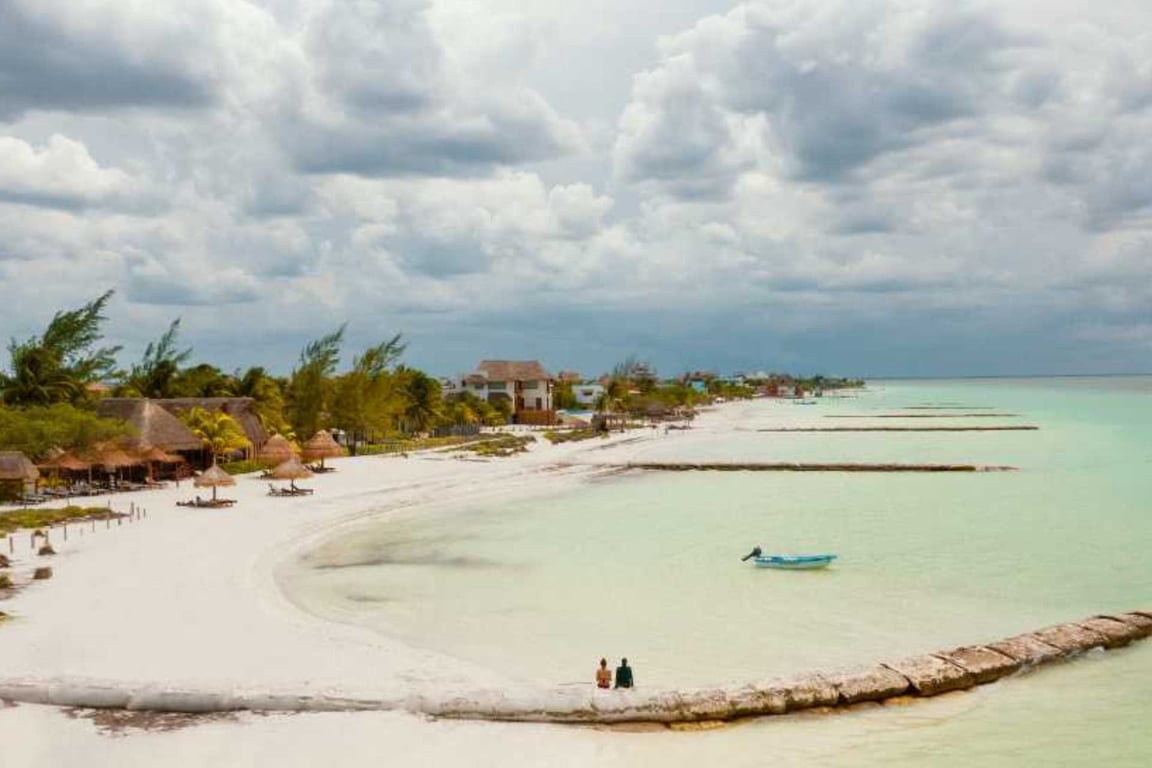 Isla Holbox: Our Expert Visitor's Guide image