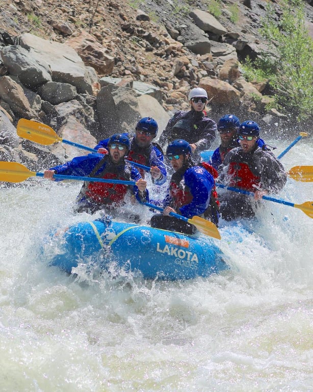 Raft in Vail image