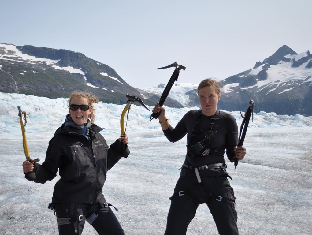 Helicopter Glacier Ice Climbing Tour Tour Image 5