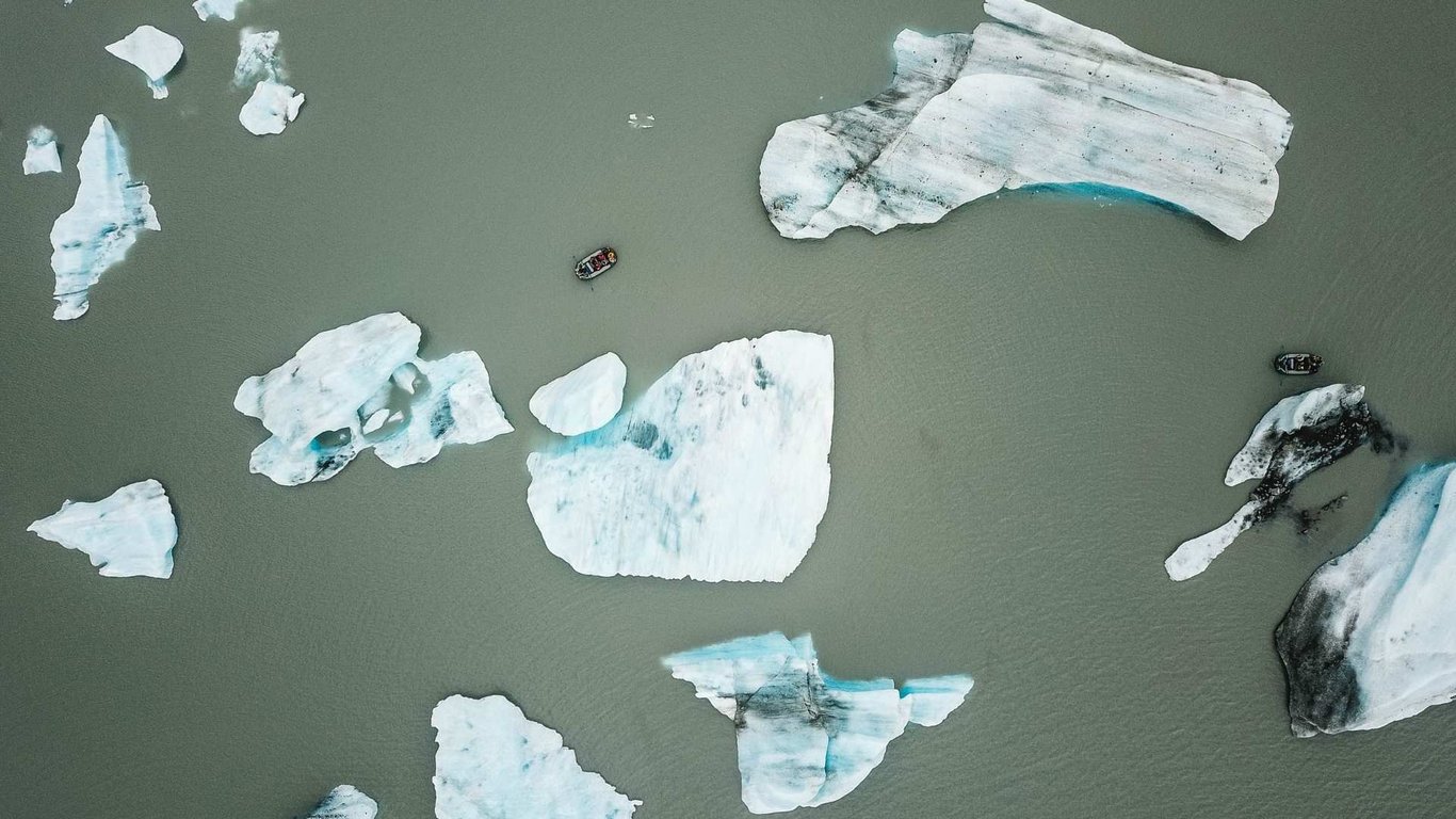 Bears, Trains, & Icebergs Tour Tour Image 2