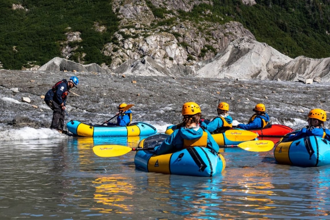 Norris Glacier Seaplane Paddle & Hike Tour Image 2