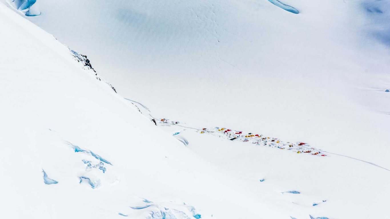 Denali Express Flight Tour Image 4
