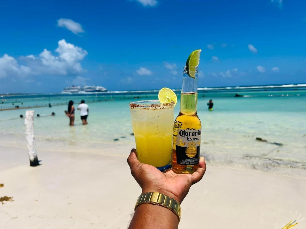 Costa Maya Fishing Tour & Beach Club Tour Image 5