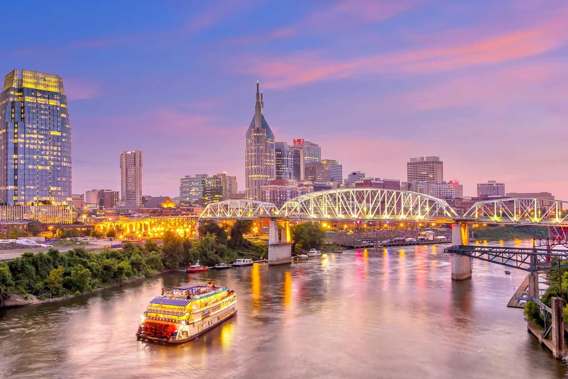Boat in Nashville image