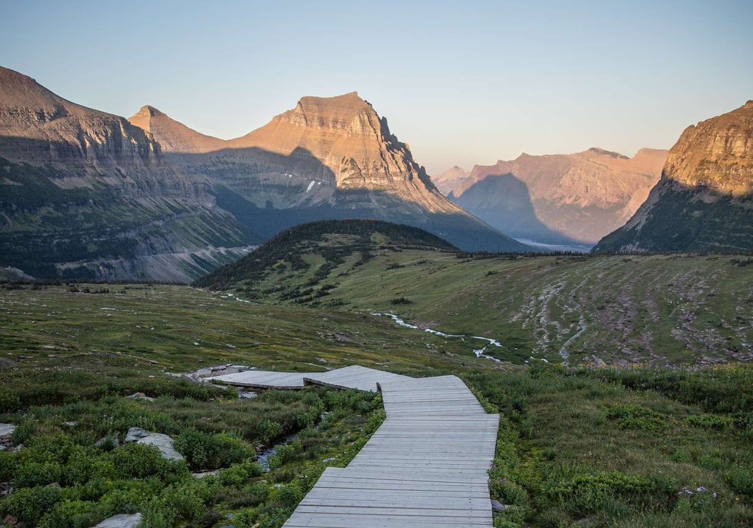 Going-to-the-Sun Road & Hidden Lake Hike Tour Image 5