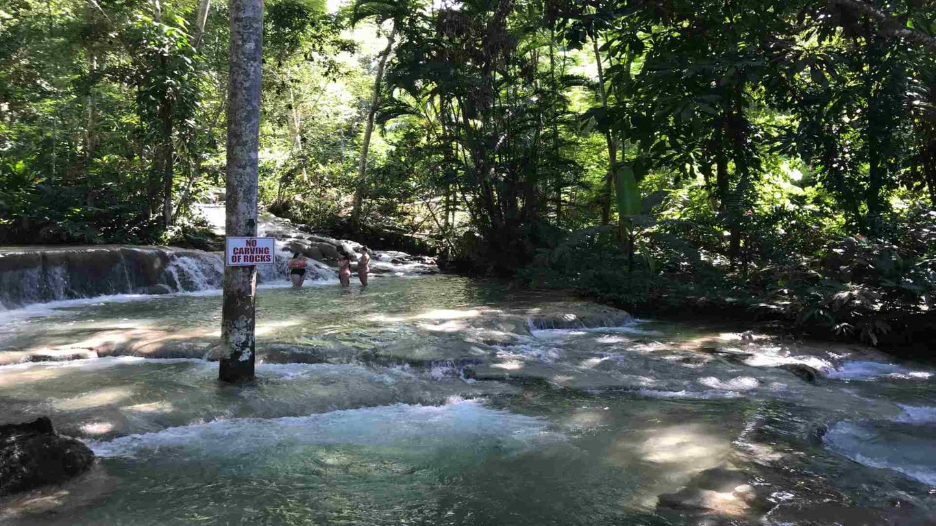 Combo in Ocho Rios image
