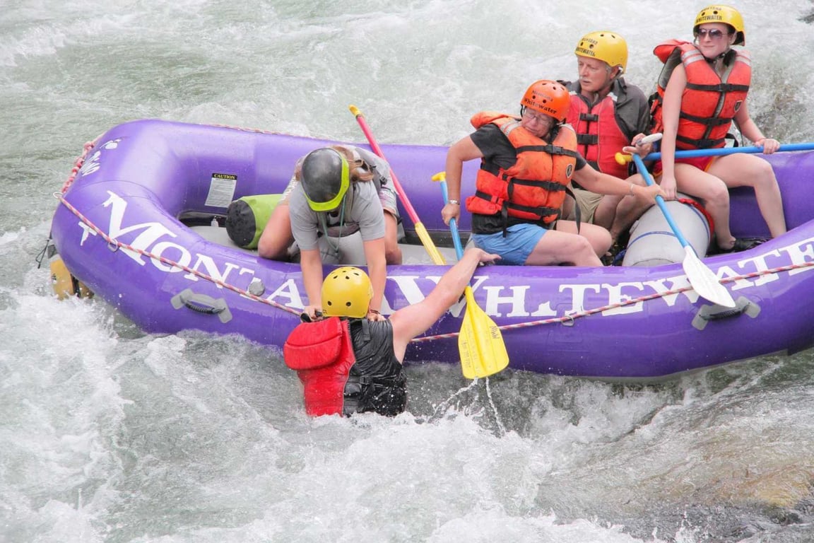 Yellowstone River Full Day Paradise Raft Trip Tour Image 7