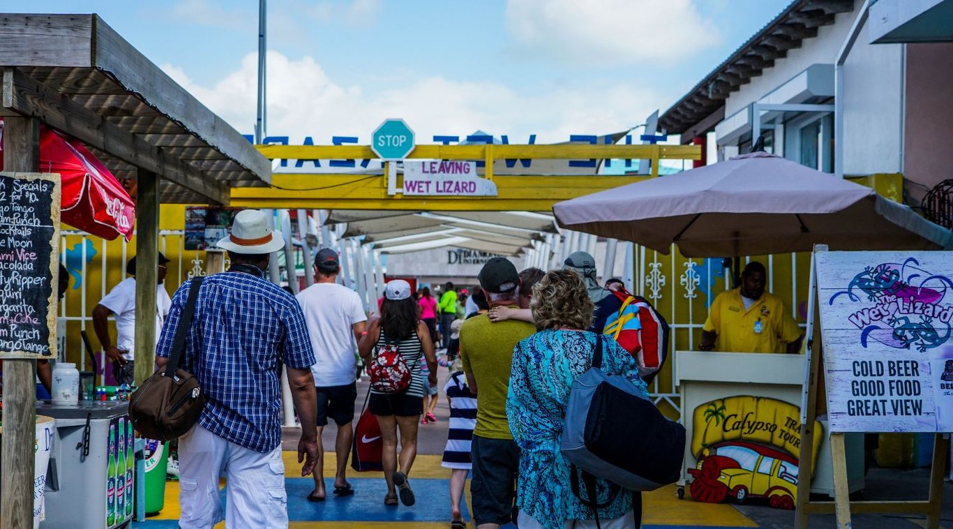 Understanding Current Travel Restrictions & Safety Guidelines for Belize
