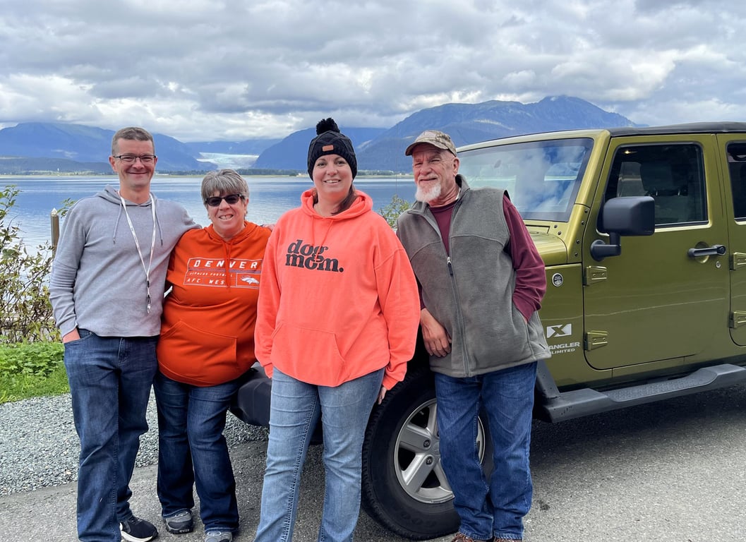 Eat, Sip, Explore Juneau Jeep Tours image