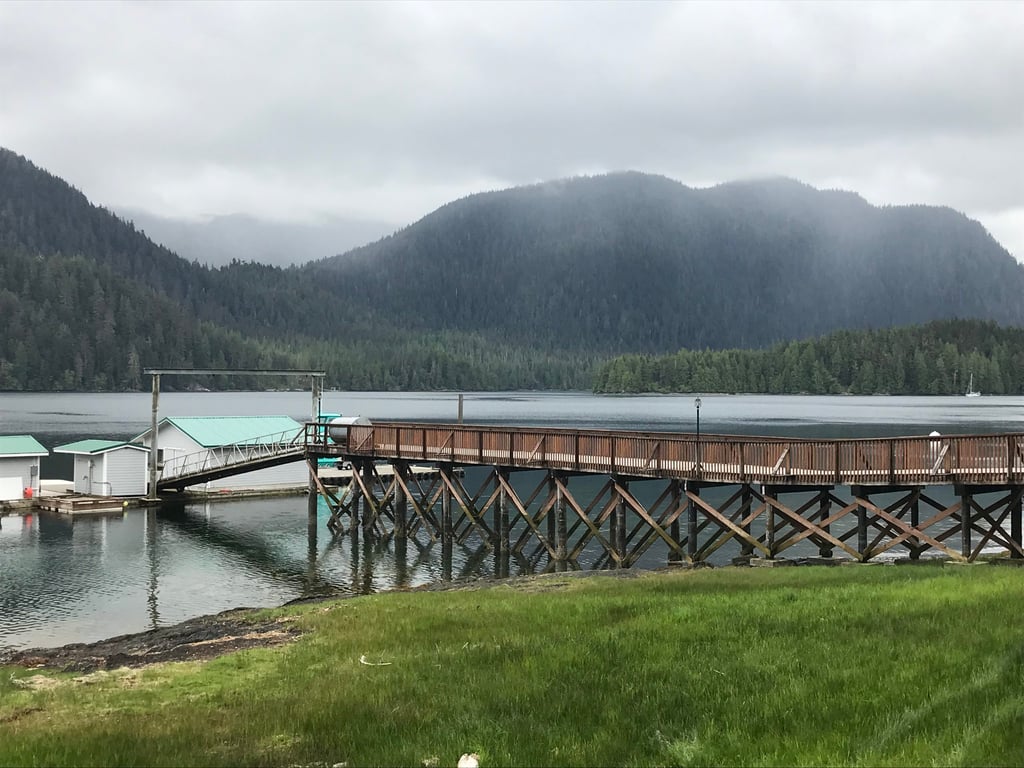 Alaska Lodge Adventure & Seafeast Tour Image 2