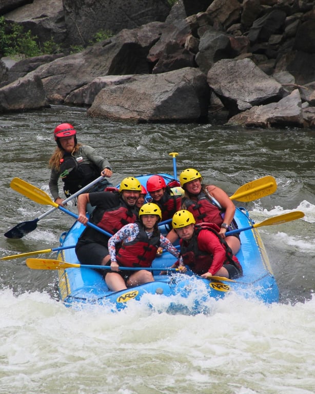 Shoshone Rapid Triple Run Whitwater Rafting Tour Image 11
