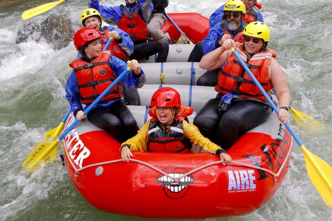 Yellowstone River Full Day Paradise Raft Trip Tour Image 9