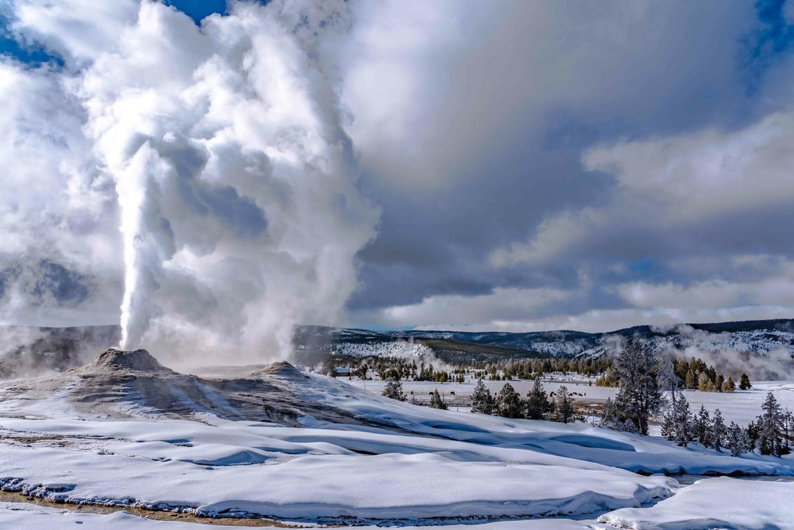 Yellowstone Old Faithful Snowmobile Tour Image 6