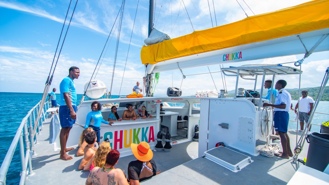 Morning Catamaran Sail & Snorkel Tour Image 5