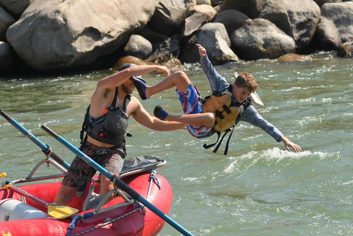 Private Yellowstone Rafting: Half-Day Tour Image 3
