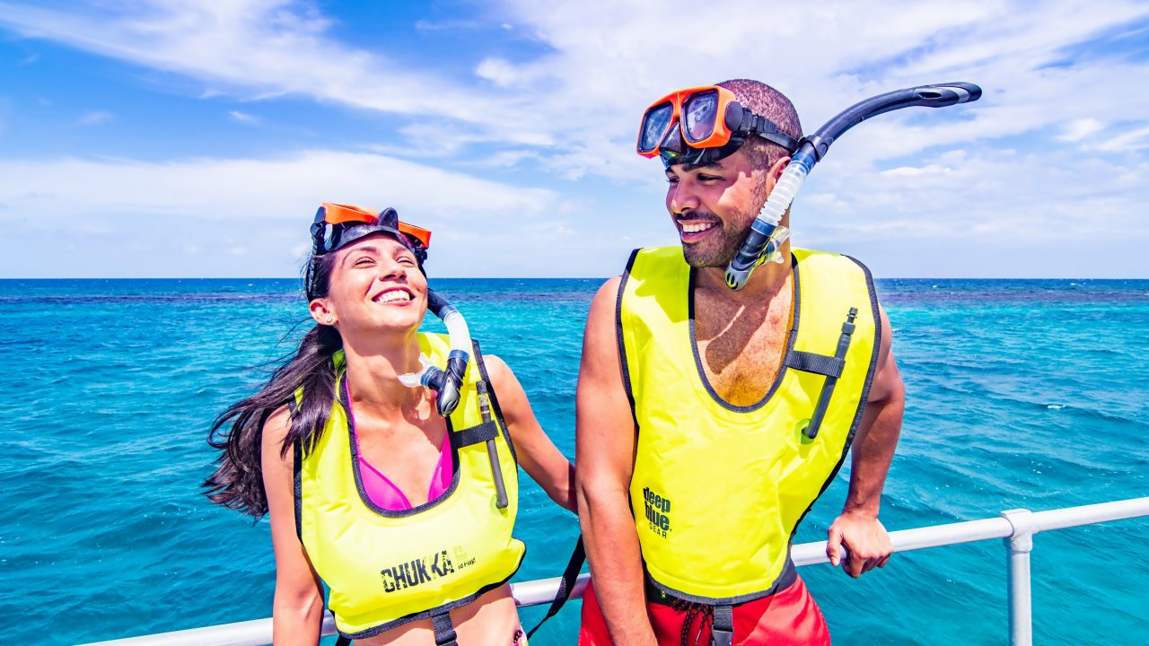 Morning Catamaran Sail & Snorkel Tour Image 2