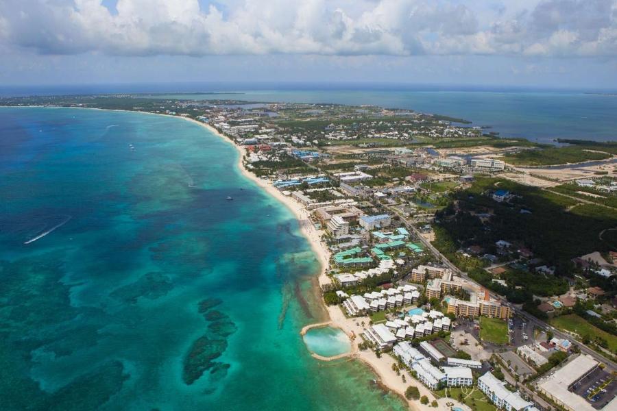 11 Unique Things to Do in Grand Cayman