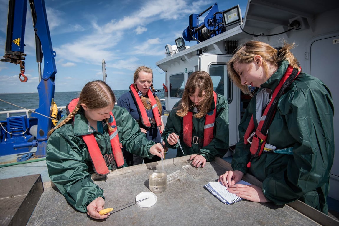 A Local Expert’s Guide to the Sitka Sound Science Center: Alaska’s Marine Marvel