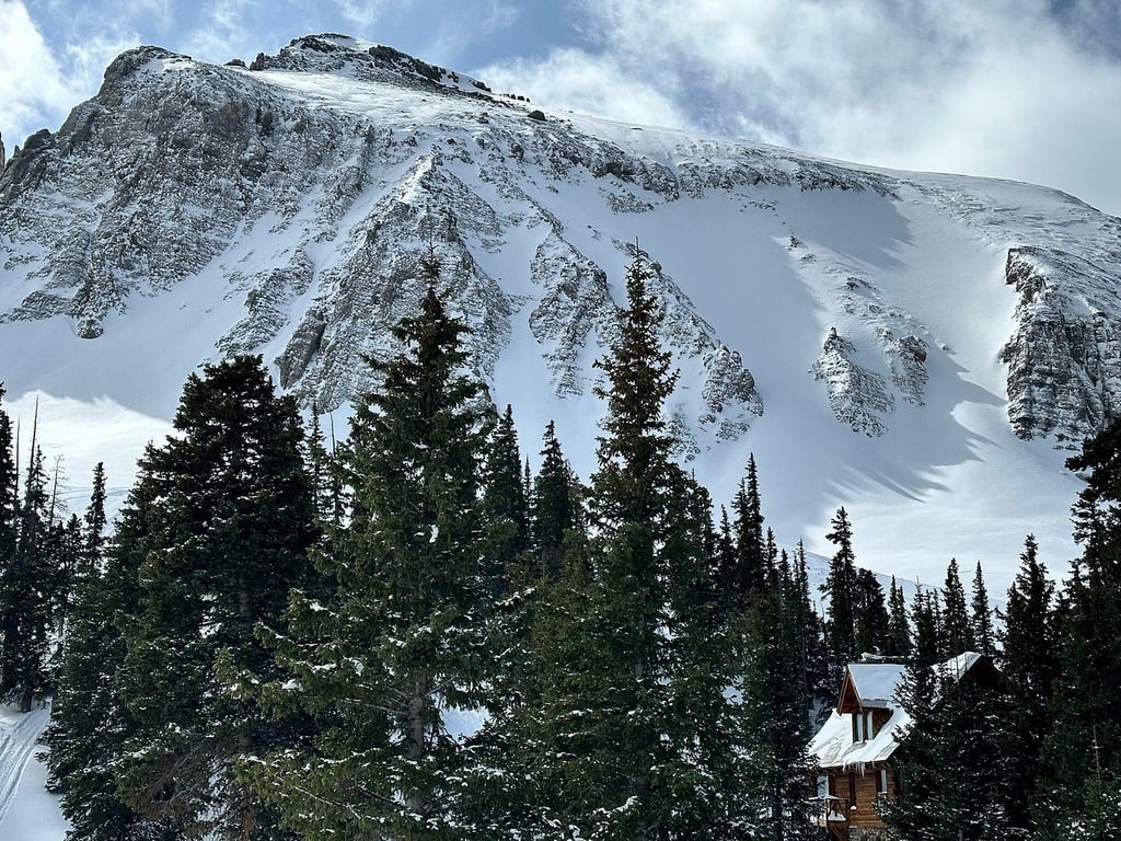 Phenomenal experience with Kyle and Tate review image 1