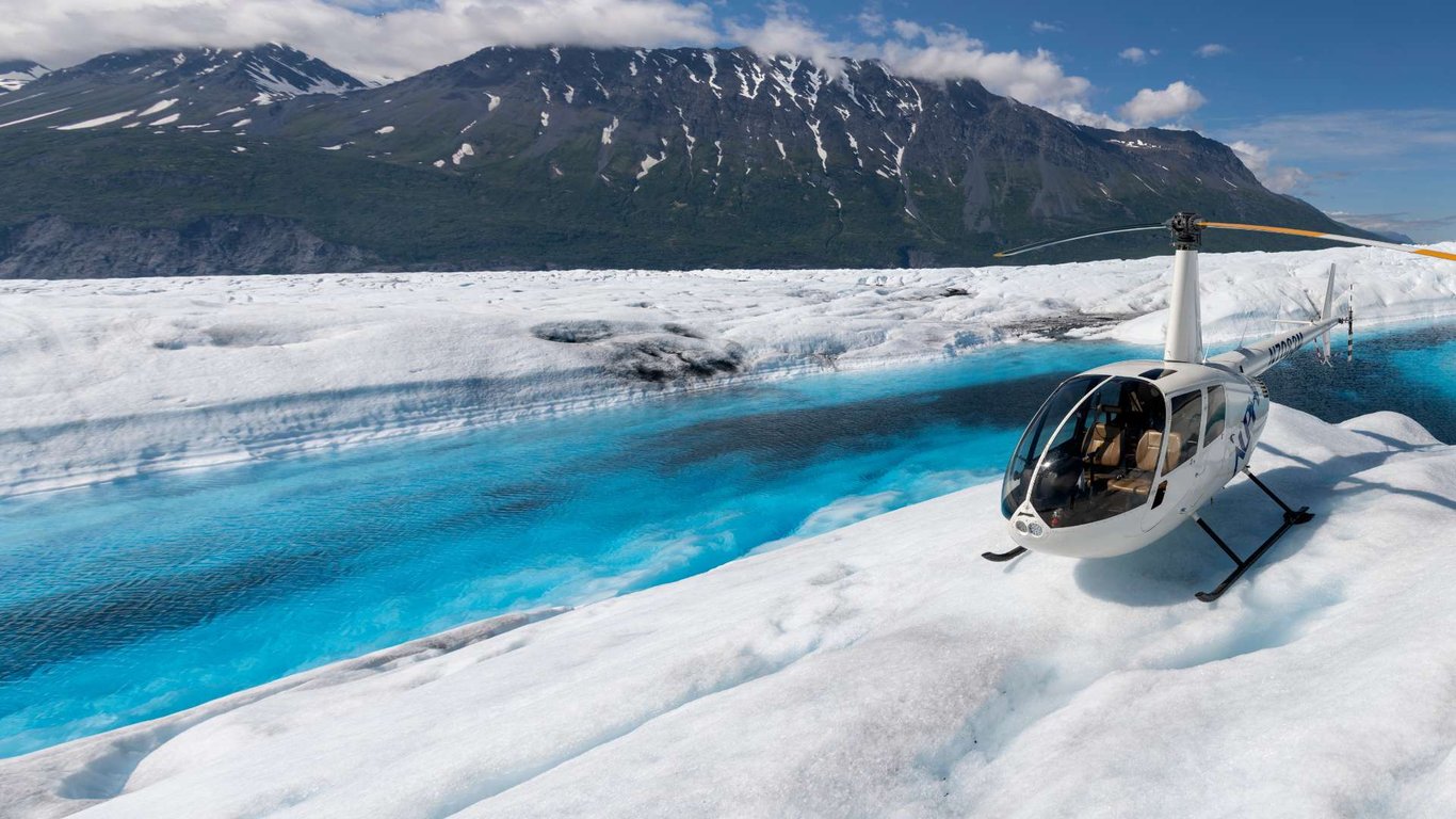 Knik Glacier Landing Tour Image 4