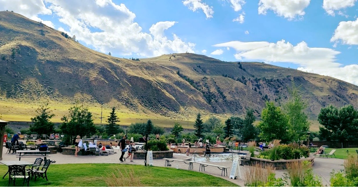 Yellowstone Hot Springs Day Pass Tour Image 4